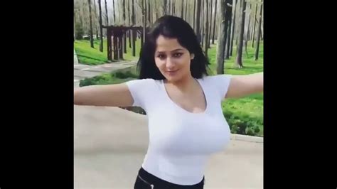 Big Tits Bouncing Porn Videos 